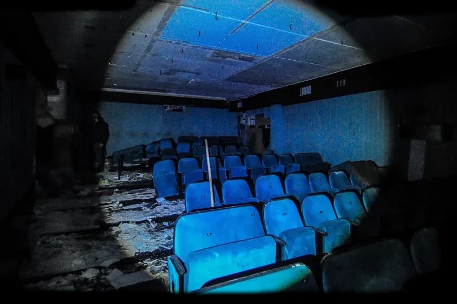 abadoned-cinema